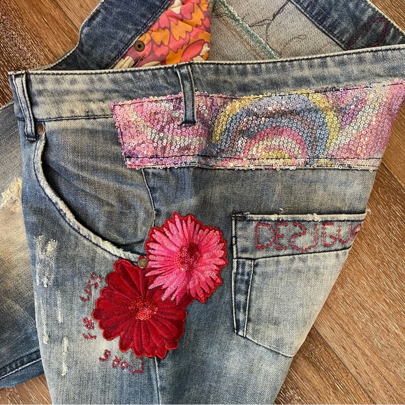 Desigual Cropped Baggy Fit Jeans - 30 - Picture 5 of 9
